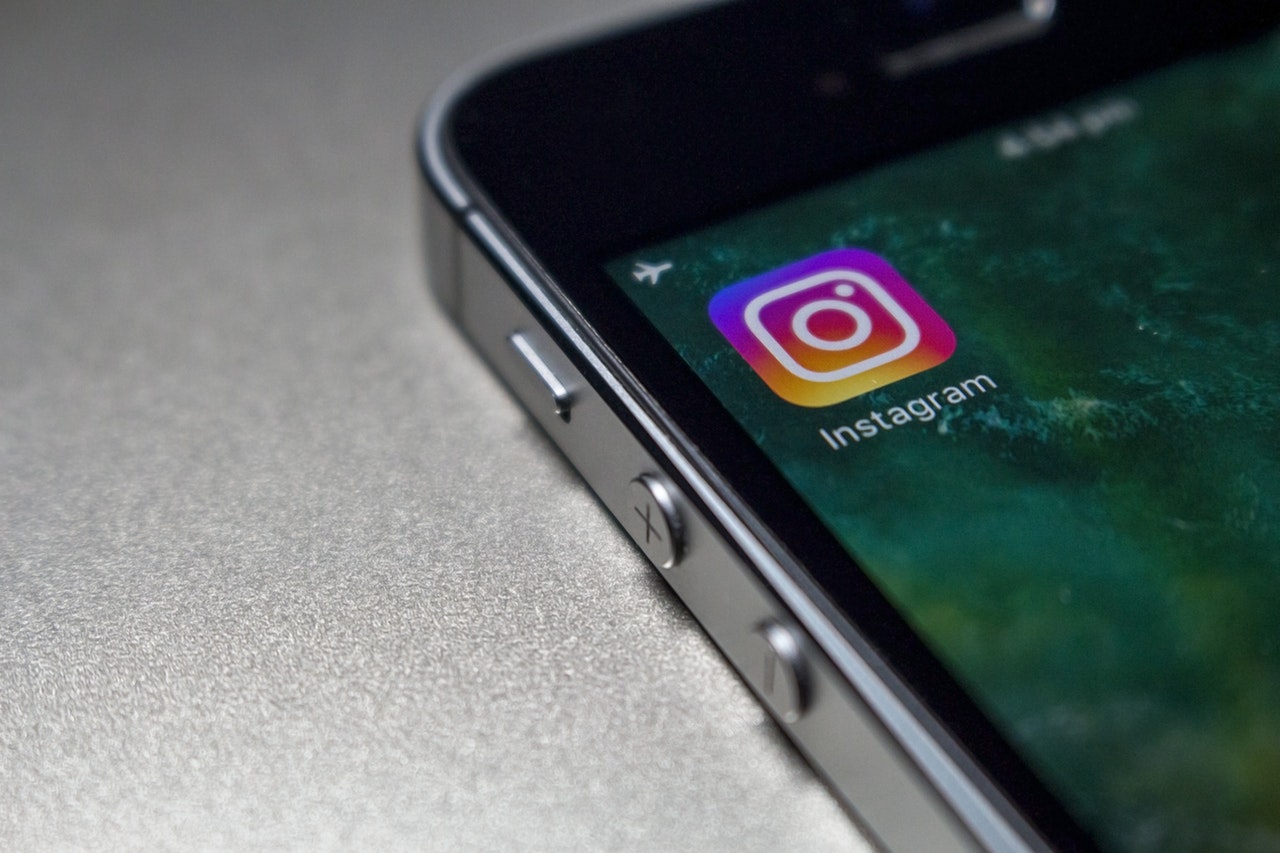 Warning to Hertfordshire Instagram Users over Email Scam